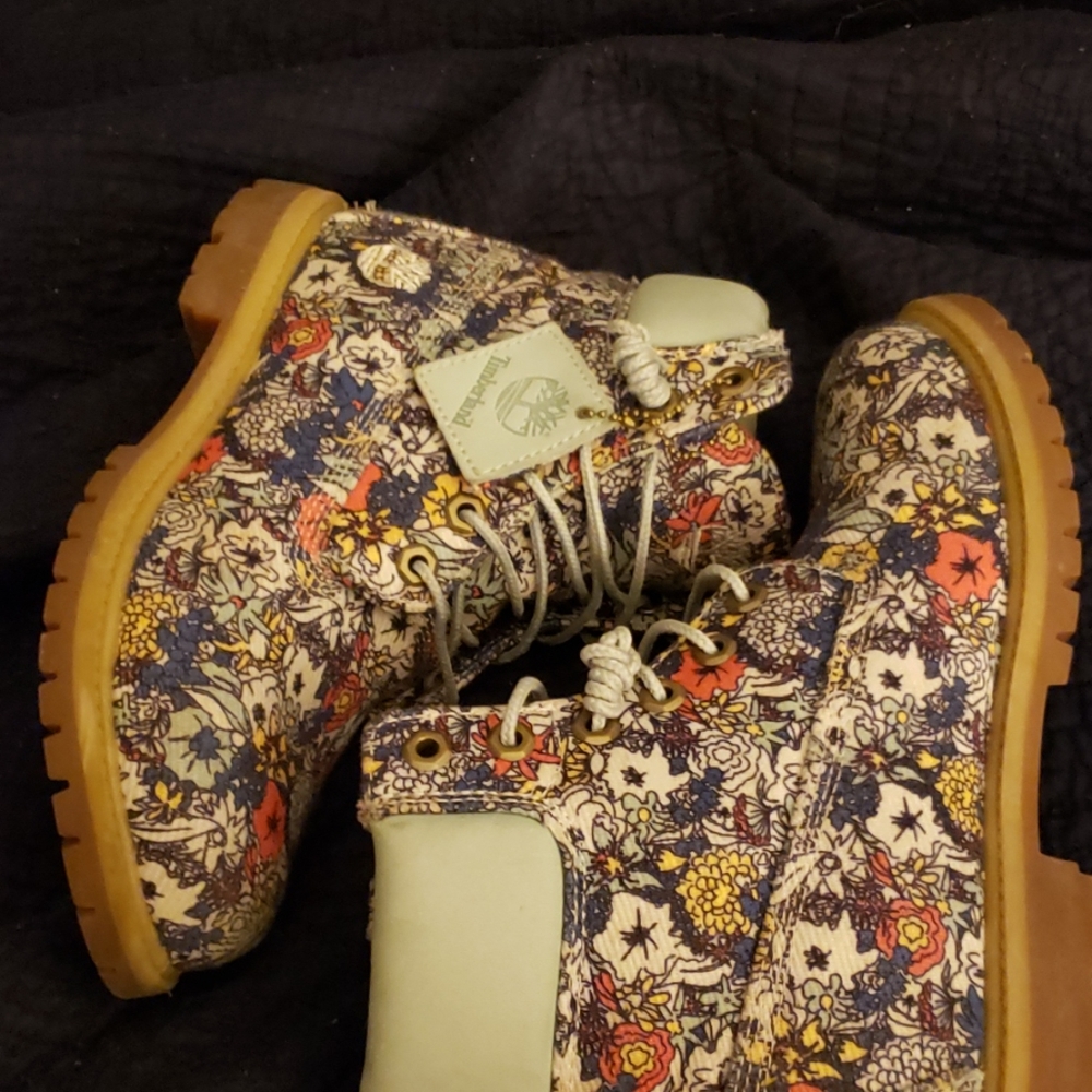 Women's Timerland boots